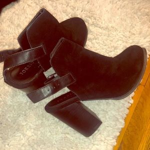 Black suede and leather booties